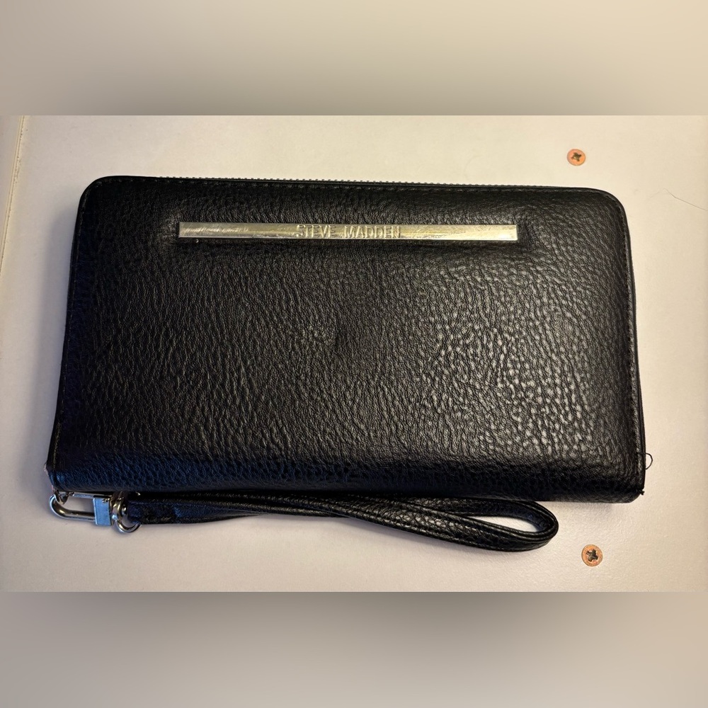 Steve Madden Black Wristlet/Wallet